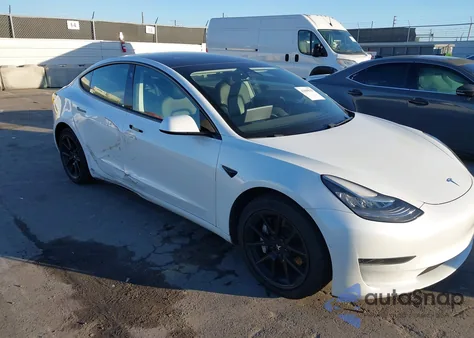 2021 Tesla Model 3 Standard Range Plus Rear-Wheel Drive from USA, damaged, VIN 5YJ3E1EA6MF850552